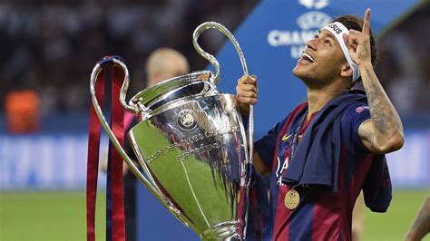 Neymar uses charity work as motivation to win more trophies .